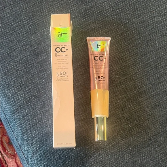 IT Cosmetics CC+ Cream Illumination - Fair - 75 mL. XL. New never opened. - Picture 1 of 5